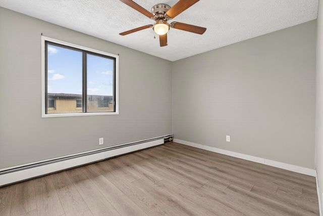 55 Log St Apt 3H, Manchester, NH 03102