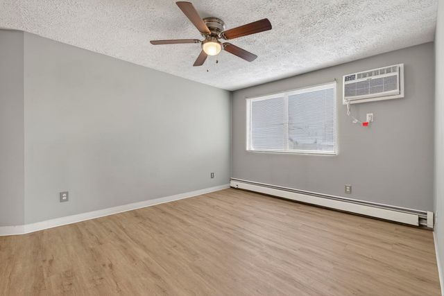 55 Log St Apt 3H, Manchester, NH 03102