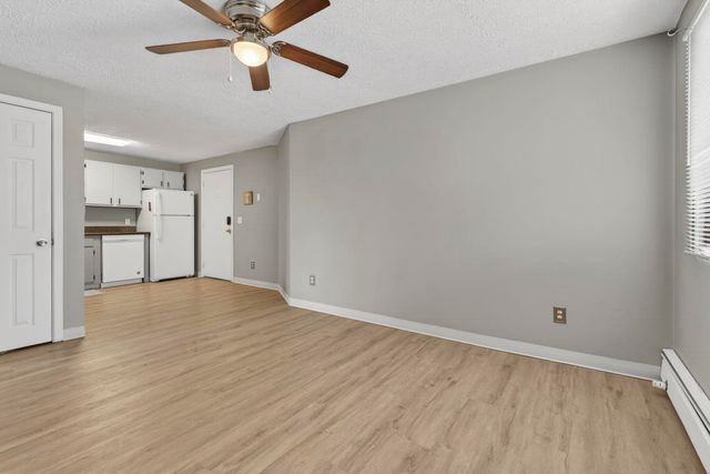 55 Log St Apt 3H, Manchester, NH 03102