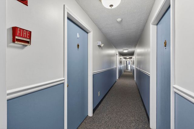 55 Log St Apt 3H, Manchester, NH 03102