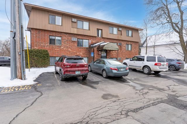 55 Log St Apt 3H, Manchester, NH 03102