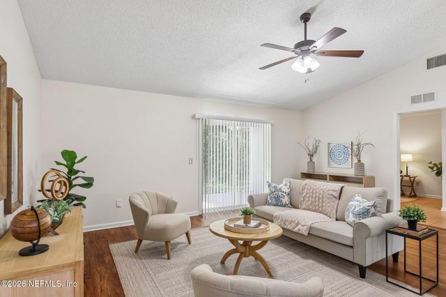 2880 TUSCARORA Trail, Middleburg, FL 32068