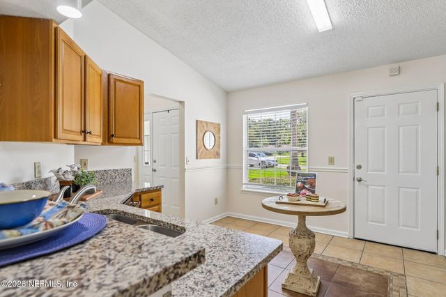 2880 TUSCARORA Trail, Middleburg, FL 32068