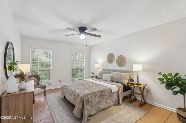 2880 TUSCARORA Trail, Middleburg, FL 32068