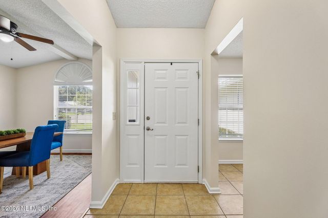 2880 TUSCARORA Trail, Middleburg, FL 32068