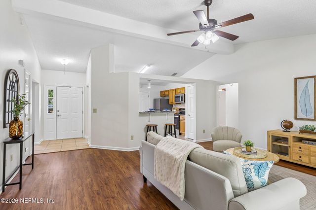 2880 TUSCARORA Trail, Middleburg, FL 32068