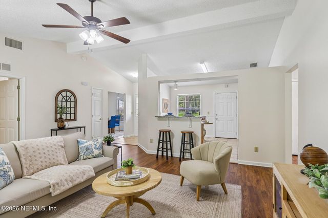 2880 TUSCARORA Trail, Middleburg, FL 32068