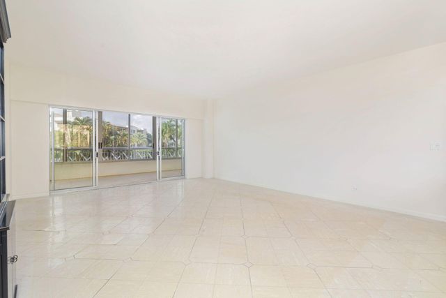 389 S Lake Drive 2h, Palm Beach, FL 33480