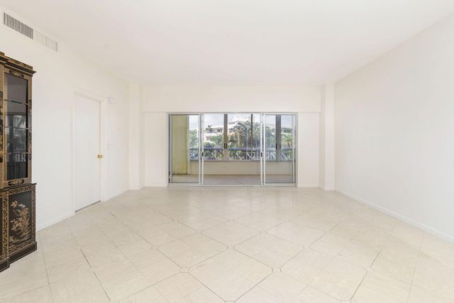 389 S Lake Drive 2h, Palm Beach, FL 33480