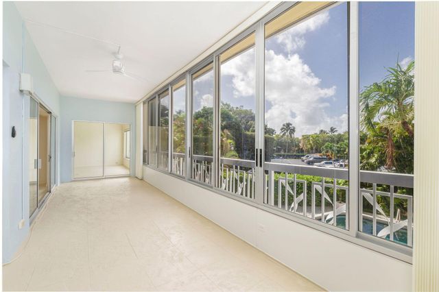 389 S Lake Drive 2h, Palm Beach, FL 33480