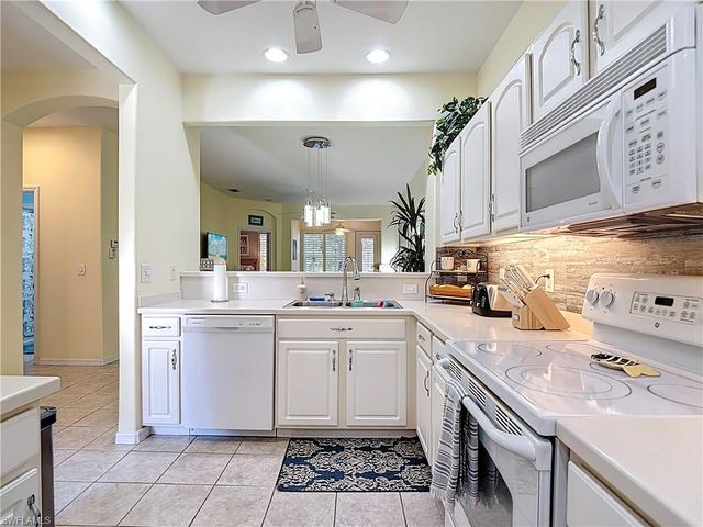 20941 Calle Cristal LN 3, North Fort Myers, FL 33917