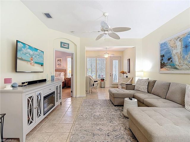 20941 Calle Cristal LN 3, North Fort Myers, FL 33917