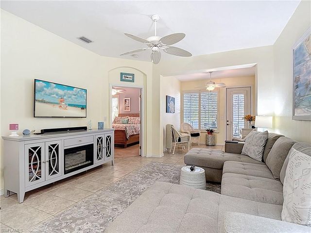 20941 Calle Cristal LN 3, North Fort Myers, FL 33917