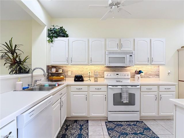 20941 Calle Cristal LN 3, North Fort Myers, FL 33917