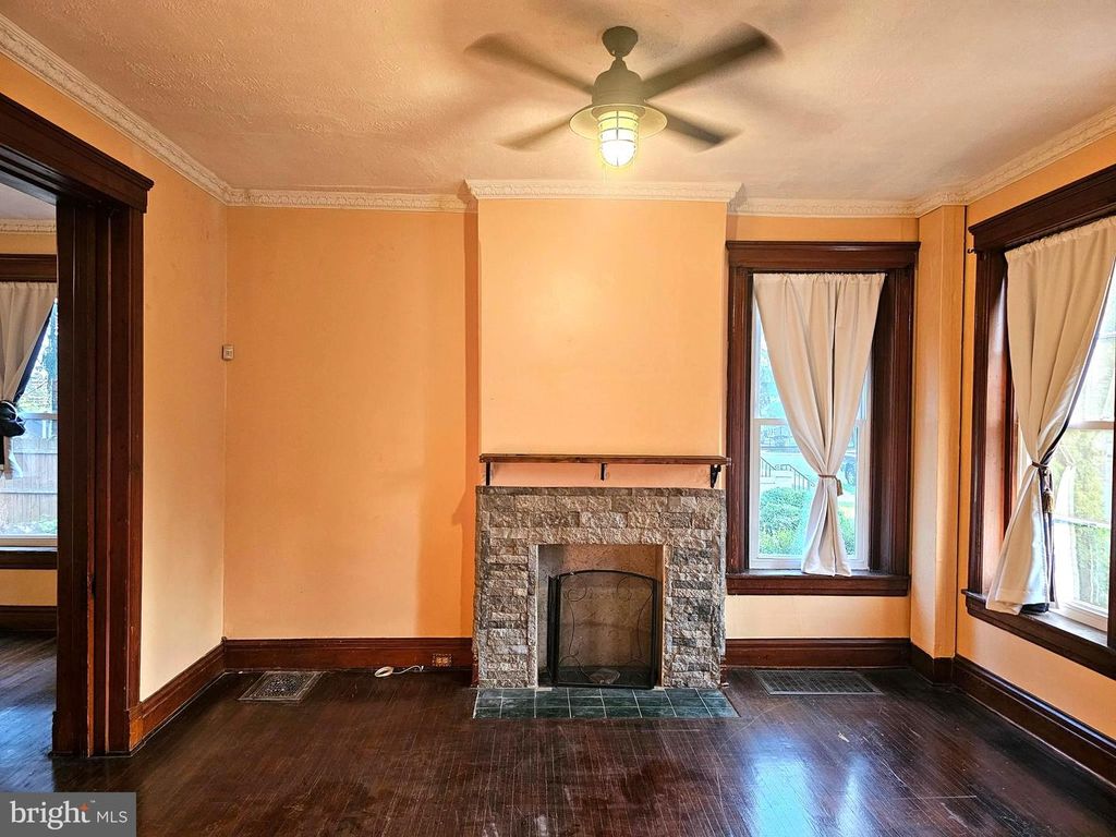 448 SUMMIT AVE, Hagerstown, MD 21740