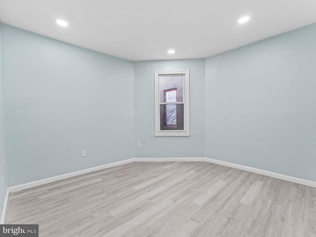 808 S 56TH ST, Philadelphia, PA 19143