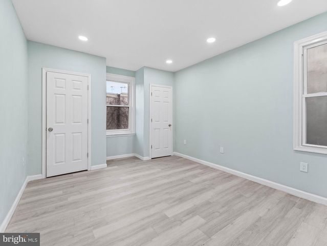 808 S 56TH ST, Philadelphia, PA 19143