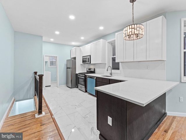 808 S 56TH ST, Philadelphia, PA 19143