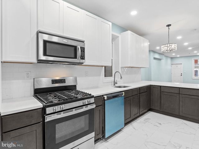 808 S 56TH ST, Philadelphia, PA 19143
