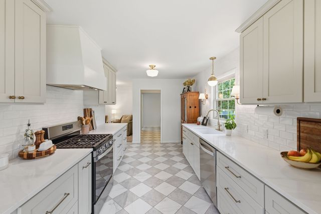 120 Sunset Dr, Pulaski, TN 38478