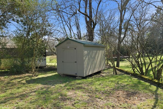 120 Sunset Dr, Pulaski, TN 38478