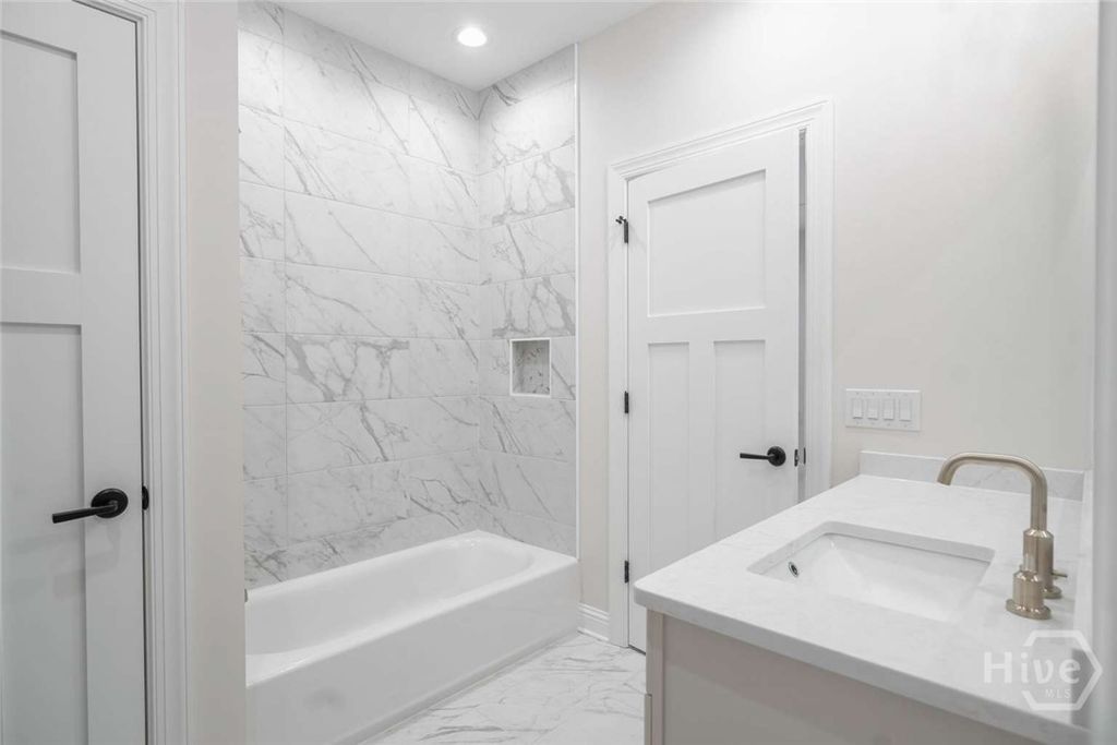Image 27 of property listing at 118 Grand Harbor Circle, Savannah, GA 31411