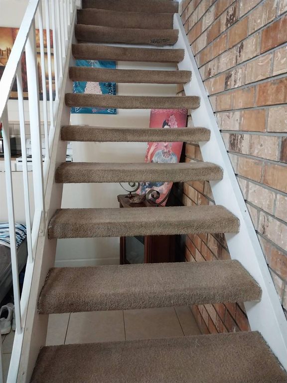 Image 12 of property listing at 4960 N Holt Avenue # 103, Fresno, CA 93705