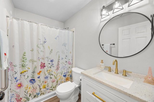 500 JOHNS DRIVE, Stevens Point, WI 54481