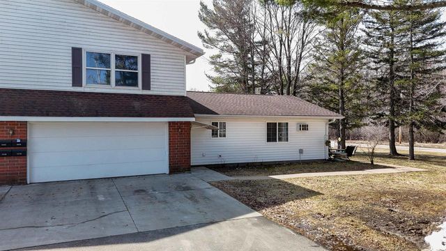 500 JOHNS DRIVE, Stevens Point, WI 54481