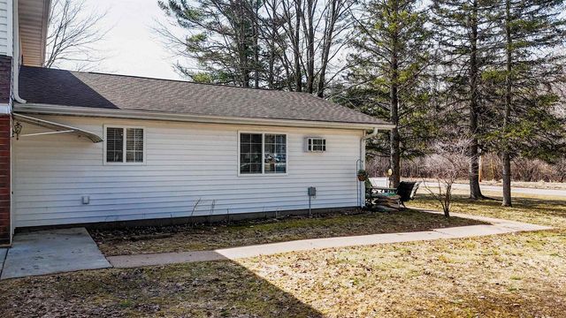500 JOHNS DRIVE, Stevens Point, WI 54481