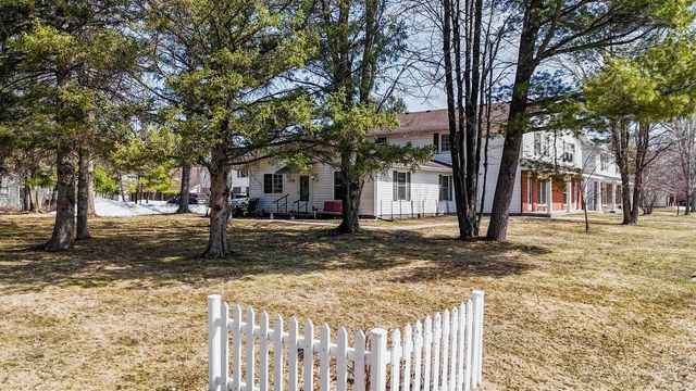 500 JOHNS DRIVE, Stevens Point, WI 54481