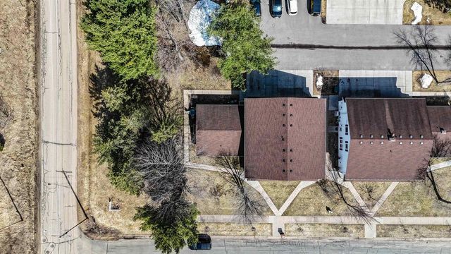 500 JOHNS DRIVE, Stevens Point, WI 54481