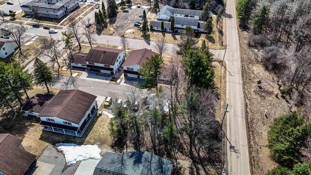 500 JOHNS DRIVE, Stevens Point, WI 54481