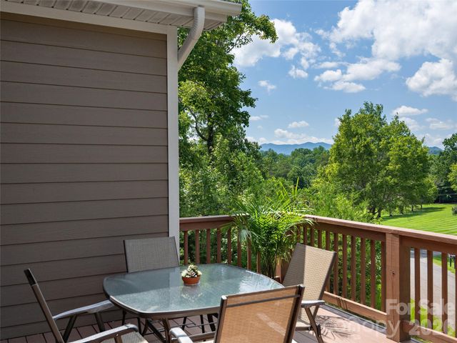 91 Greenwells Glory Drive, Biltmore Lake, NC 28715