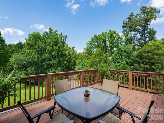 91 Greenwells Glory Drive, Biltmore Lake, NC 28715