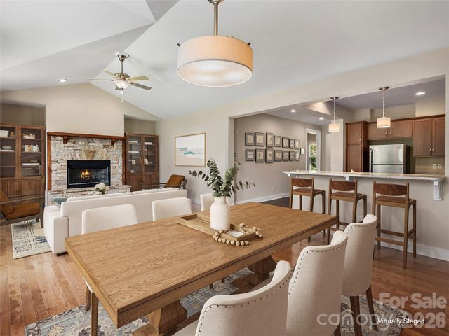 91 Greenwells Glory Drive, Biltmore Lake, NC 28715