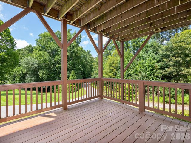 91 Greenwells Glory Drive, Biltmore Lake, NC 28715