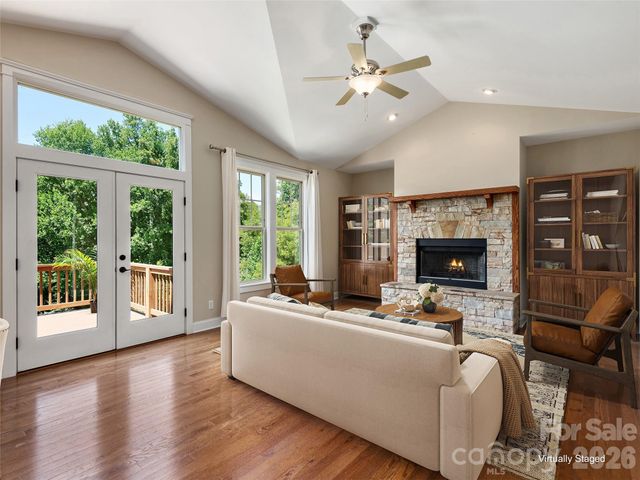 91 Greenwells Glory Drive, Biltmore Lake, NC 28715