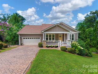 91 Greenwells Glory Drive, Biltmore Lake, NC 28715