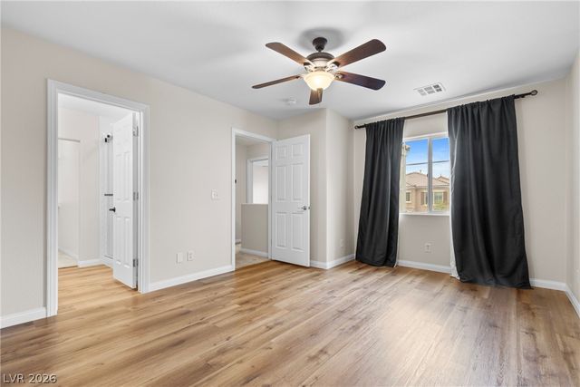 6644 Churnet Valley Avenue, Las Vegas, NV 89139