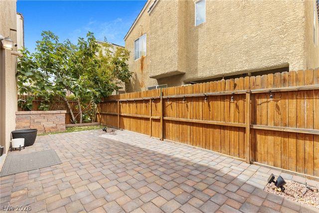 6644 Churnet Valley Avenue, Las Vegas, NV 89139