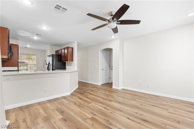 6644 Churnet Valley Avenue, Las Vegas, NV 89139