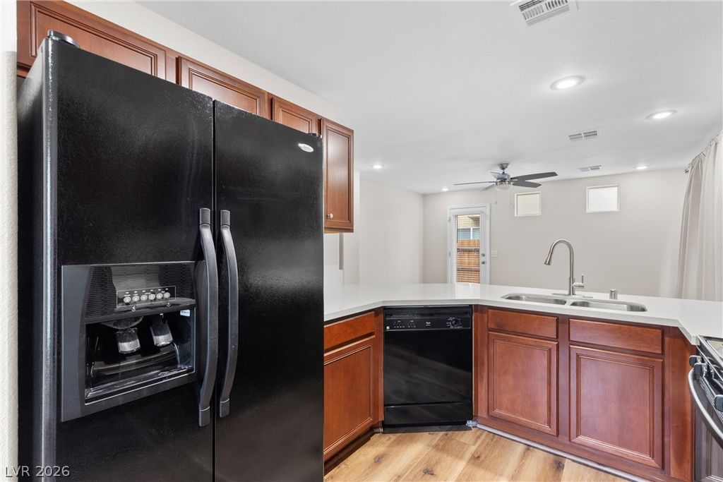6644 Churnet Valley Avenue, Las Vegas, NV 89139 — photo 2