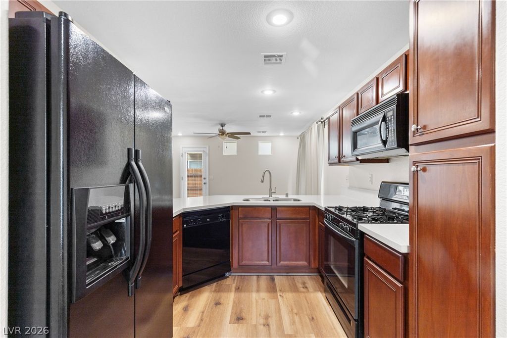 6644 Churnet Valley Avenue, Las Vegas, NV 89139 — photo 5