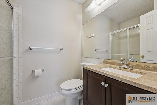 8 Marsh Court 665, Lawrence, NJ 08648