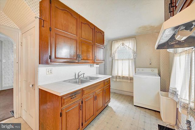 632 E WALNUT ST, Hanover, PA 17331