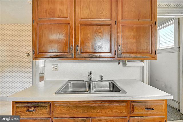 632 E WALNUT ST, Hanover, PA 17331