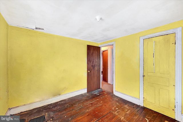 632 E WALNUT ST, Hanover, PA 17331