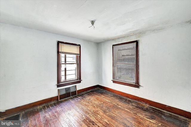 632 E WALNUT ST, Hanover, PA 17331