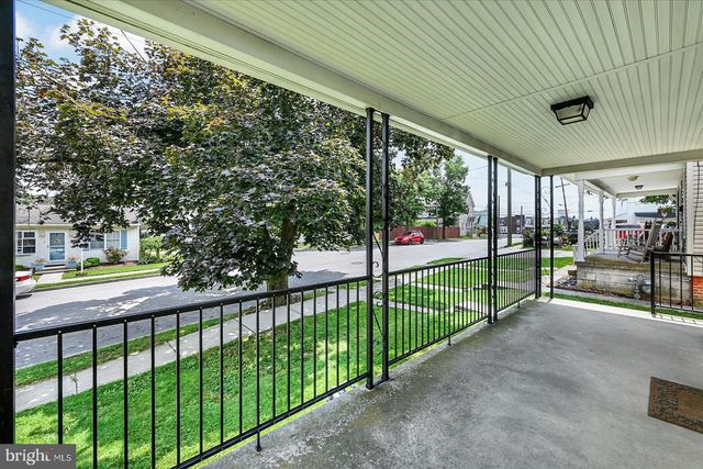 632 E WALNUT ST, Hanover, PA 17331